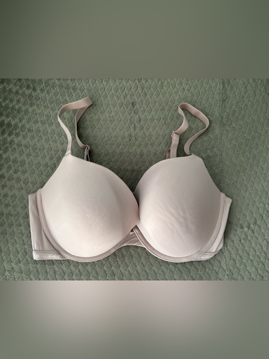 Calvin Klein Other - Calvin Klein Light Beige Bra with Underwire 38C